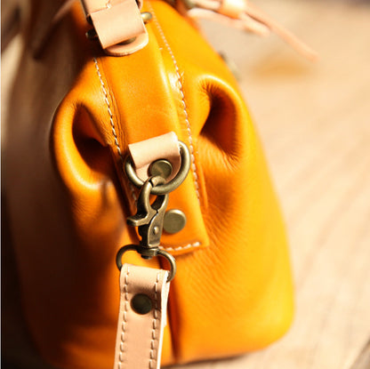 Elegant Leather Crossbody Purse